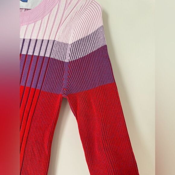 Banana republic color block midi sweater dress red and purple . Size XSBRAND NEW - Picture 3 of 4